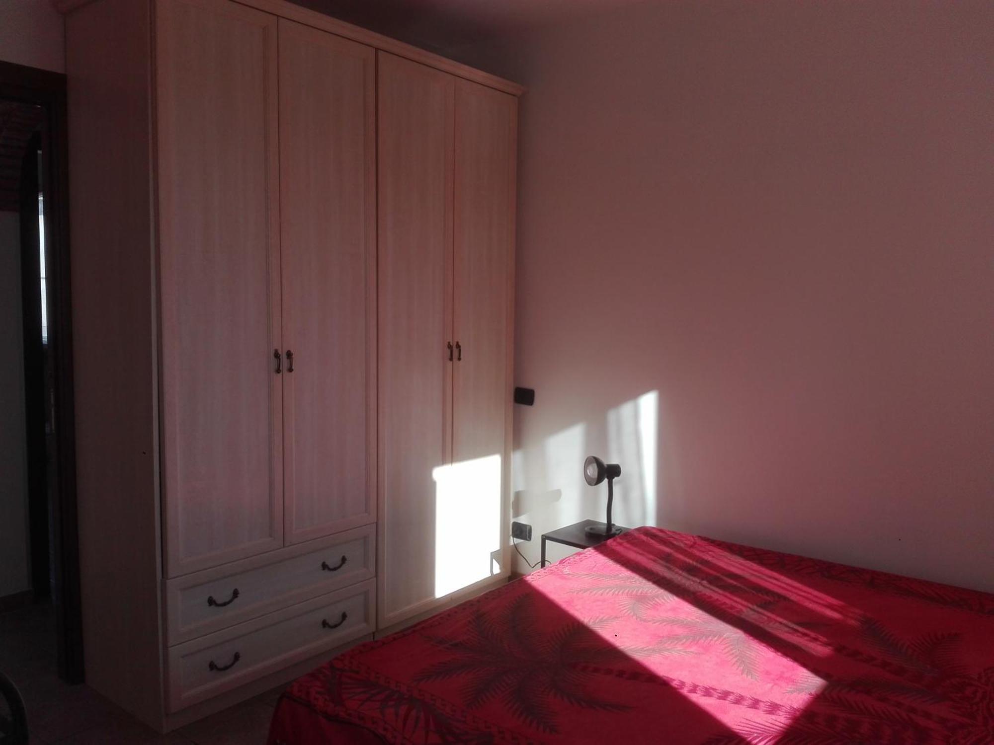 Ferienwohnung A Santy'S House 1Piano-No Lift-Shuttle A Pagamento-Raggiungibile A Piedi Aeroporto-Fermata Bus Fiera Di Roma A 3 Minuti-Air Condiz Ed Extra Bed For A Fee A Pagamento Fiumicino Exterior foto