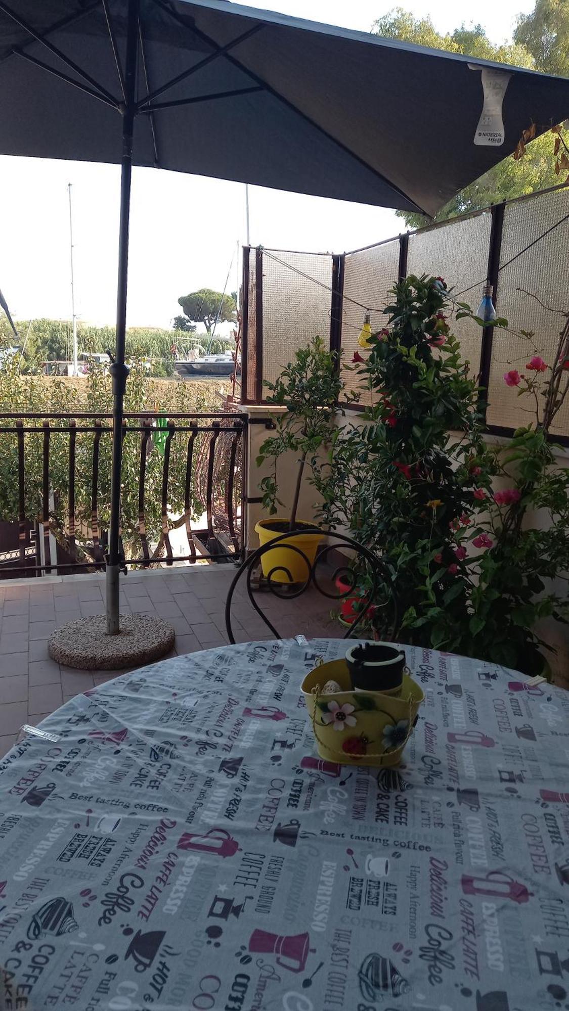 Ferienwohnung A Santy'S House 1Piano-No Lift-Shuttle A Pagamento-Raggiungibile A Piedi Aeroporto-Fermata Bus Fiera Di Roma A 3 Minuti-Air Condiz Ed Extra Bed For A Fee A Pagamento Fiumicino Exterior foto